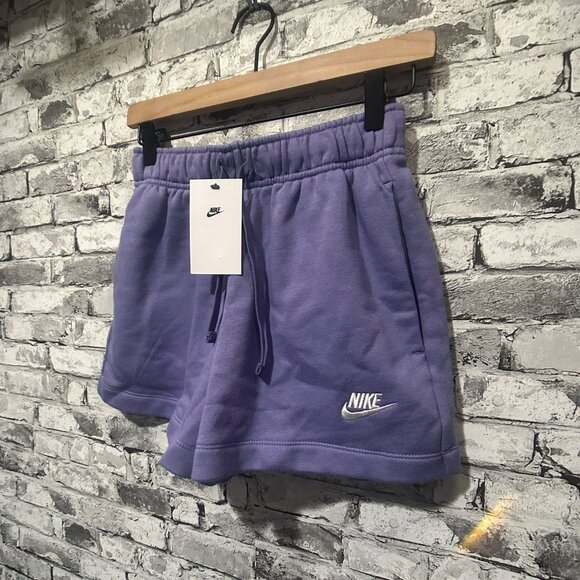 NWT Nike Women's Sportswear Club Fleece Mid Rise 3” Shorts Size Small - Picture 2 of 15